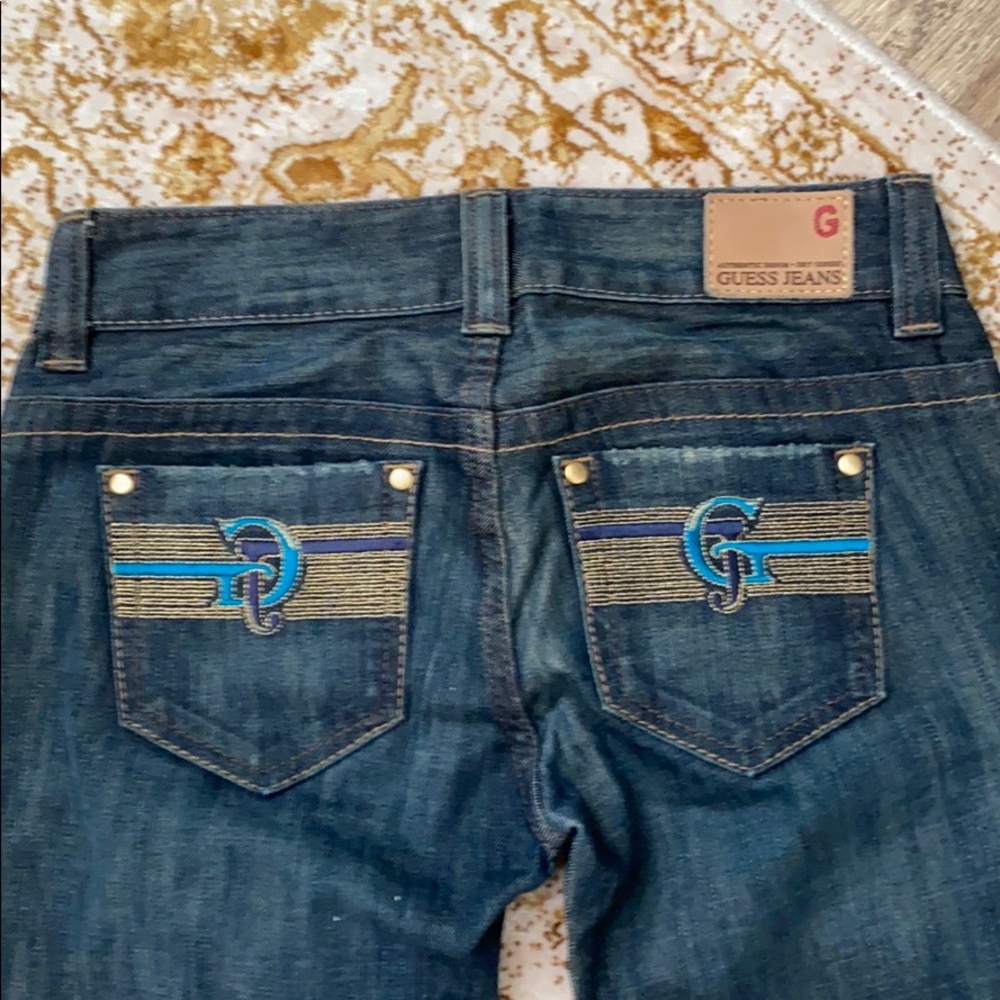 Guess Jeans - Picture 7 of 7